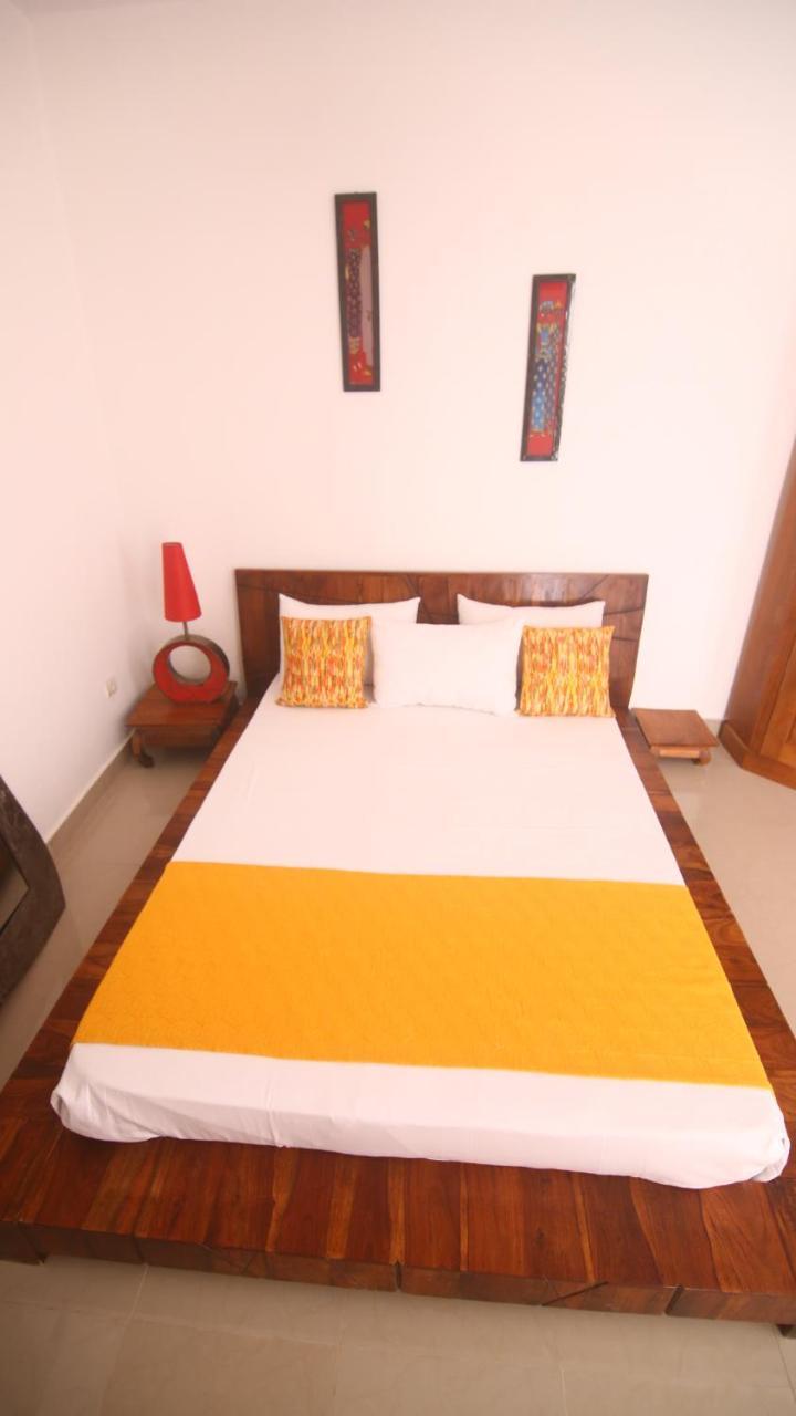 Illiyin Boutique Hotel Дакар Екстер'єр фото