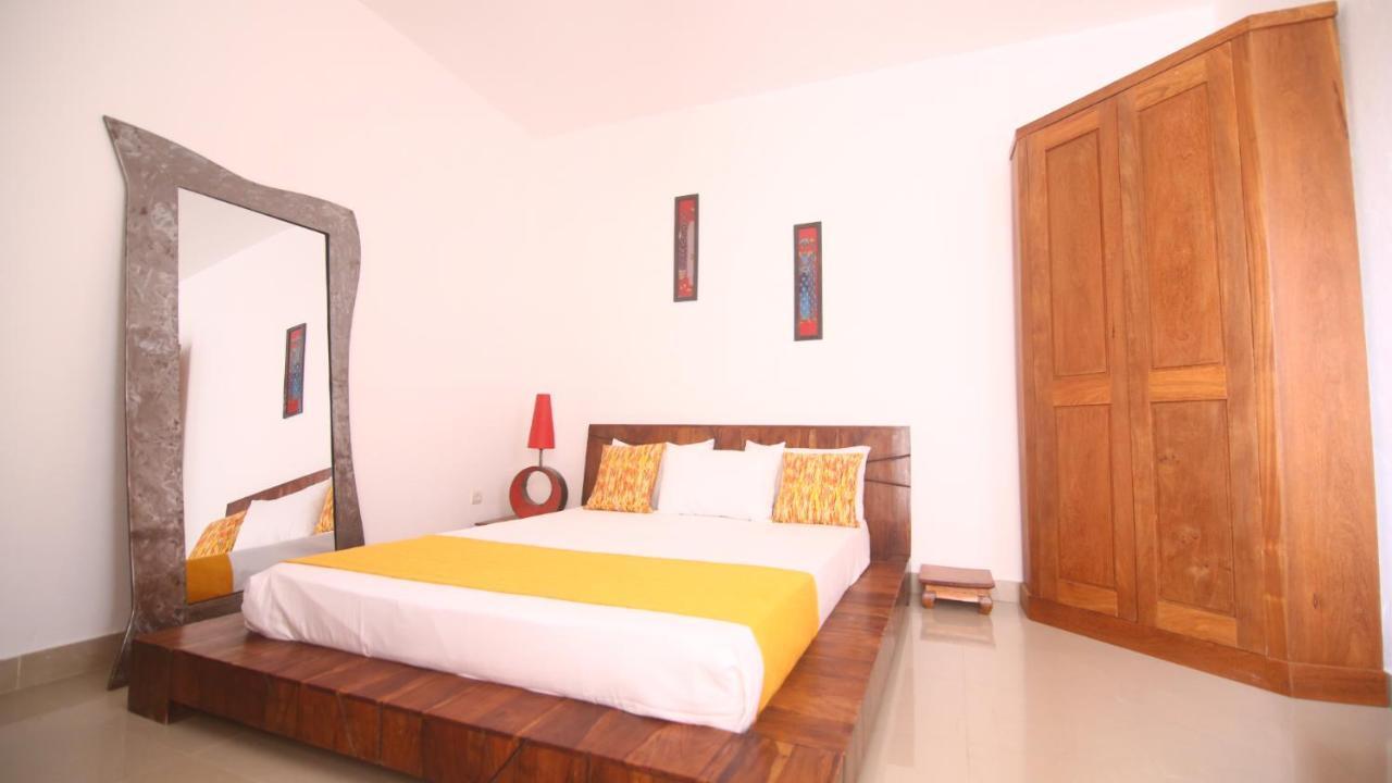 Illiyin Boutique Hotel Дакар Екстер'єр фото