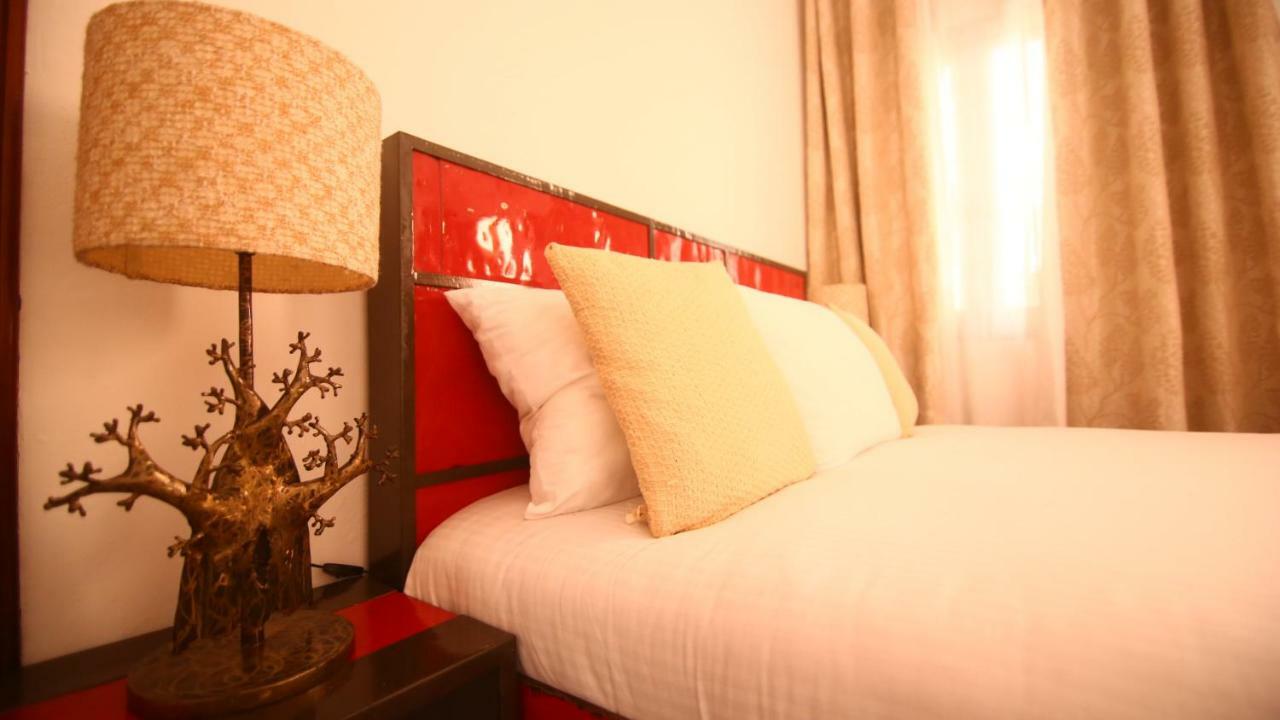 Illiyin Boutique Hotel Дакар Екстер'єр фото